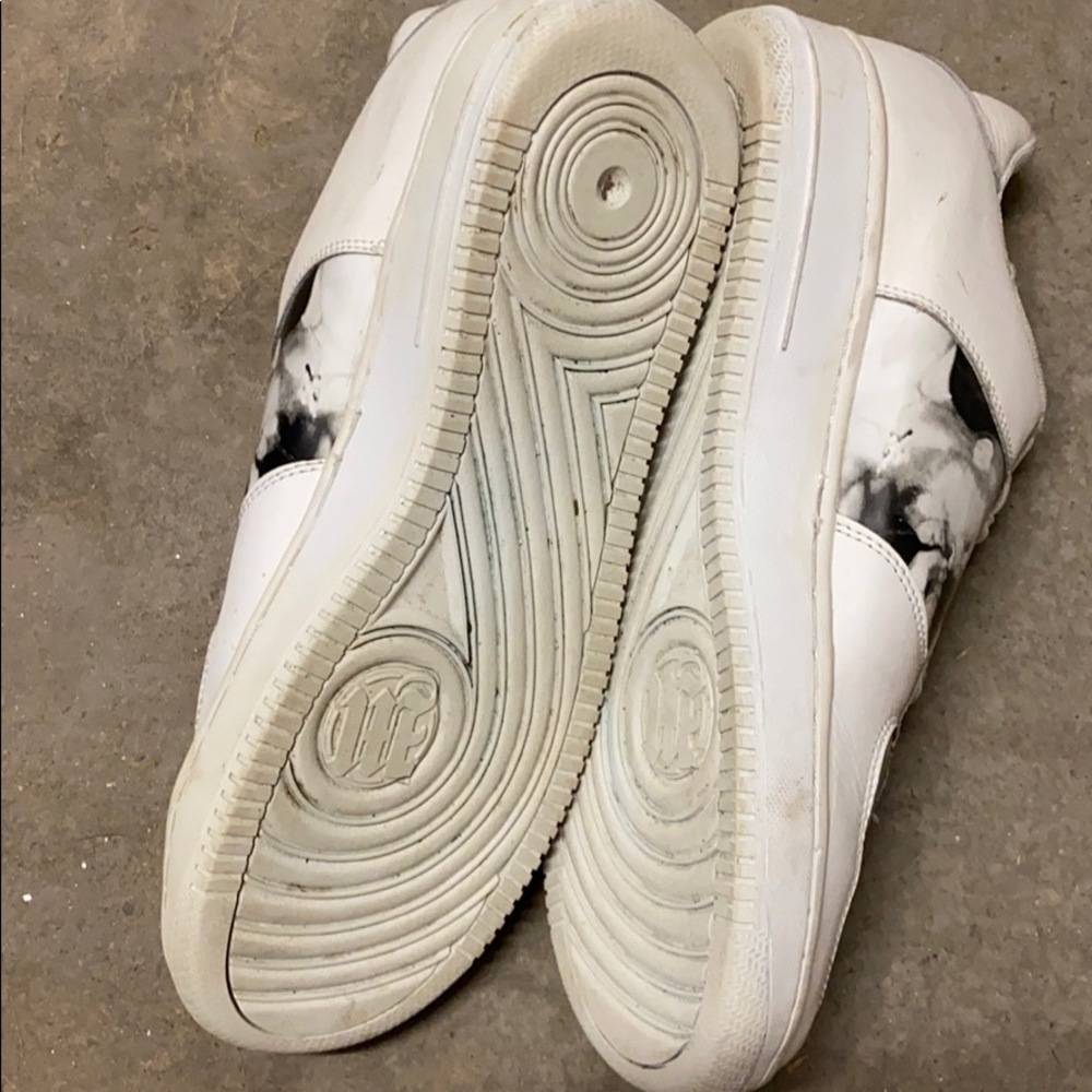 Makaveli Branded Shoes - Picture 3 of 3